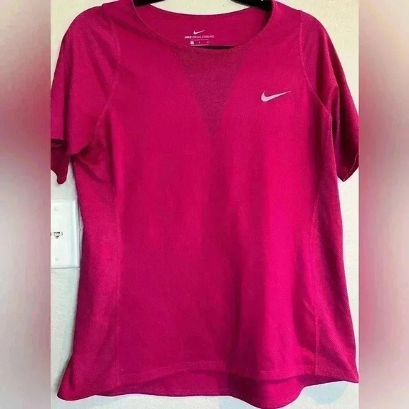 Nike Pink Zonal Cooling Shirt top - Picture 1 of 2